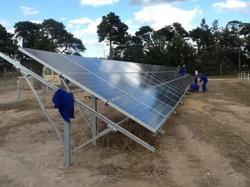 Structura solului de bază a panoului solar