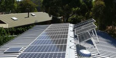 Suport montant montant montat pe bază de panou solar